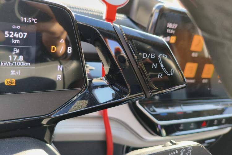 Used Volkswagen ID.6 CROZZ 2022 Long-Range PRO Edition
