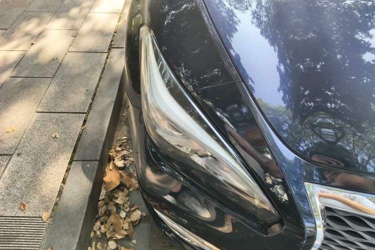 Used Infiniti Q70 2017 Q70L 2.5L Elite Edition Right Front Headlight