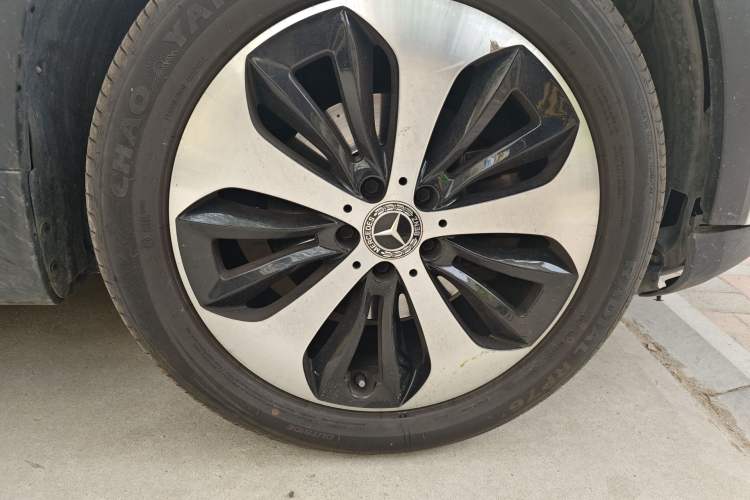 Used Mercedes-Benz GLB 2021 GLB 200 Fashion Model Right Front Wheel Hub