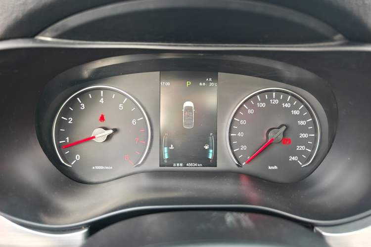 Used BYD Song MAX 2021 Upgraded Model 1.5T Automatic Prestige 7-Seater Instrument Cluster