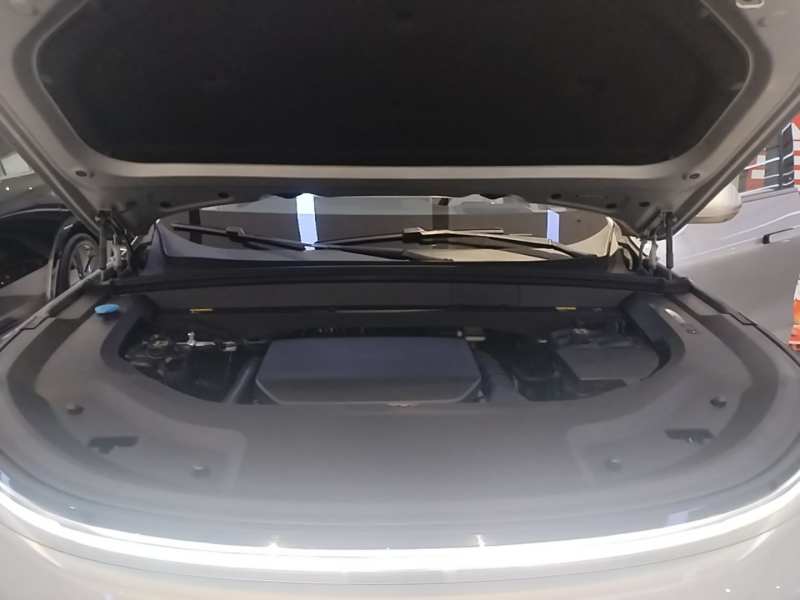 Used Li Auto L9 2025 Ultra Smart Refreshed Edition — 19