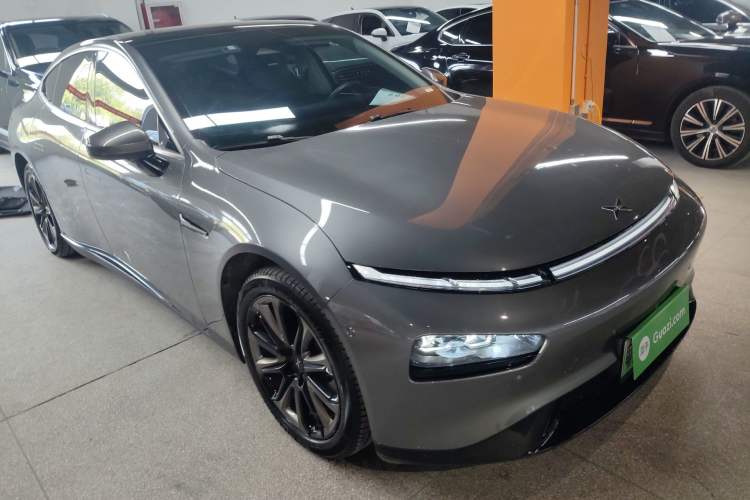 Used XPeng P7 2022 670N+ Front Right 45 Deg