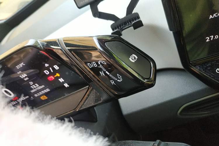 Used Volkswagen ID.3 2023 Upgraded Model Pure Intelligent Enjoyment Version Gear Lever