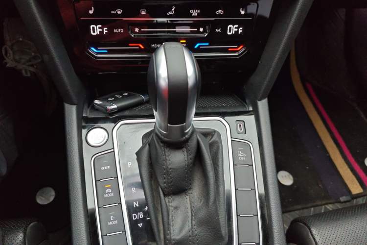 Used Volkswagen Magotan GTE Plug-in Hybrid 2022 GTE Luxury Model
