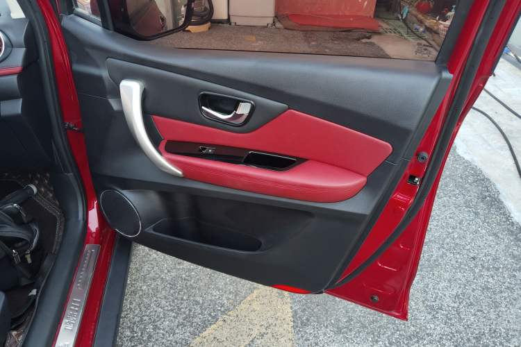 Used Haval H1 2016 Revised Version Blue Badge 1.5L AMT Luxury Edition