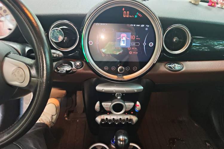 Used MINI 2009 1.6L COOPER CABRIO
