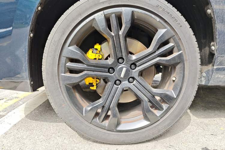 Used Wey VV7 2020 2.0T Flagship Edition Right Front Wheel Hub