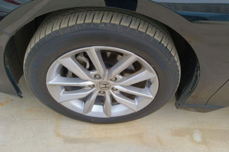 Used Honda Accord 2022 260TURBO Luxury Edition Left Front Wheel Hub