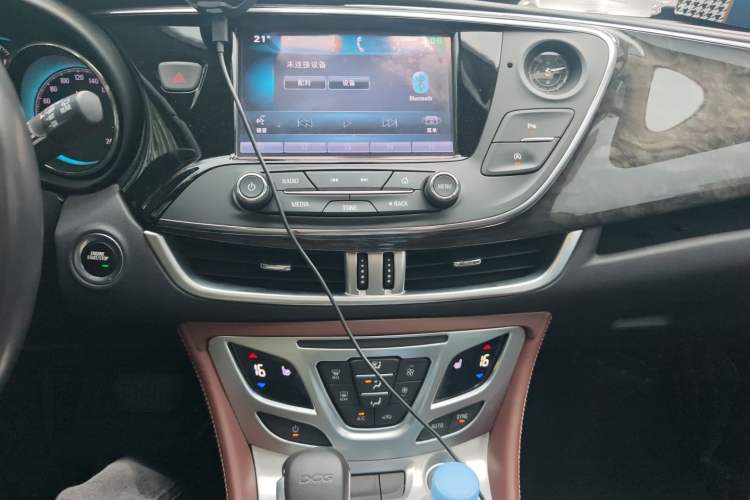 Used Buick Envision 2015 20T Two-Wheel-Drive Elite Model