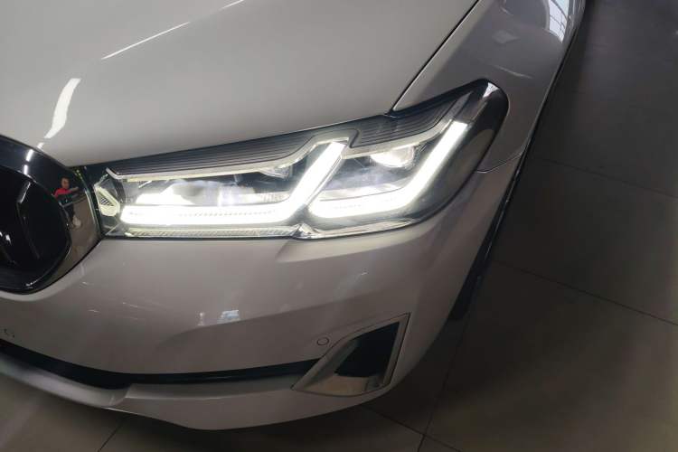 Used BMW 5 Series 2021 525Li Luxury Package Left Front Headlight