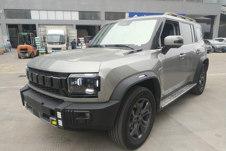 Used JETOUR Traveler 2023 2.0T All-Wheel-Drive CrossPRO