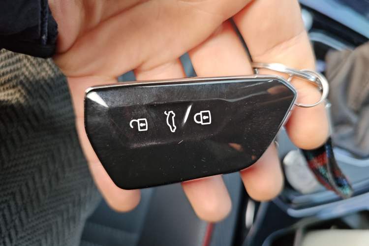 Used Volkswagen Tiguan L 2023 Restyled 330TSI Automatic Two-Wheel Drive R-Line Flagship Edition