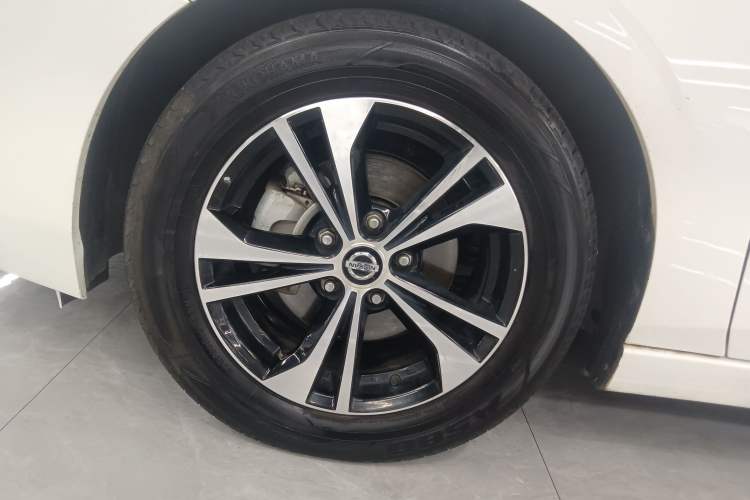 Used Nissan Sylphy 2021 1.6L XL CVT Enjoyment Edition Left Front Wheel Hub