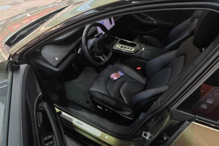 Used Xiaomi Auto SU7 2024 Four-Wheel Drive Ultra-Long Range Advanced Intelligent Driving Max Edition