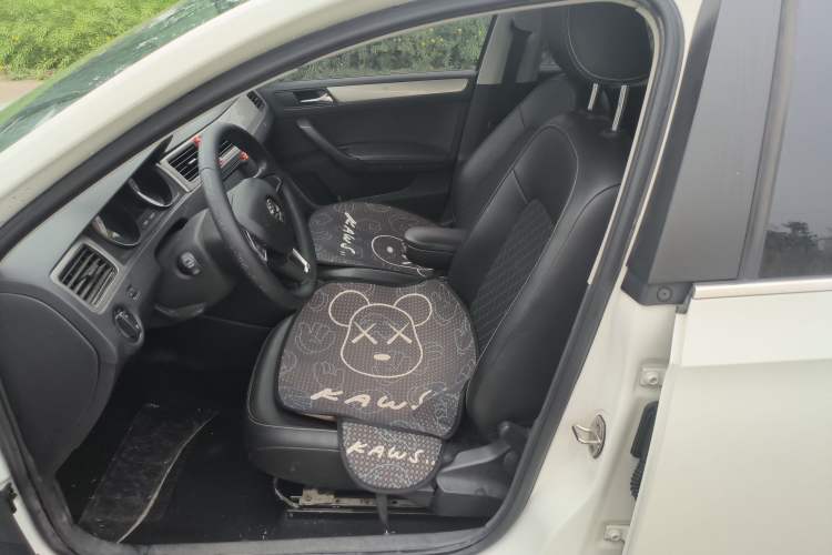 Used Skoda Rapid Spaceback 2019 Revised Version 1.5L Automatic Comfort Edition China V Standard Left Front Seat