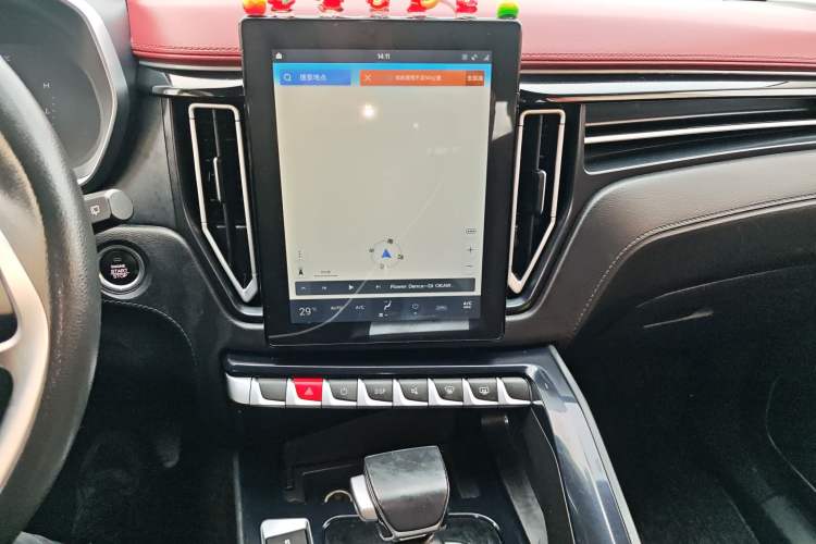 Used FORTHING T5 2020 1.5T Automatic Luxury Model China VI Standard Audio And AC Panel