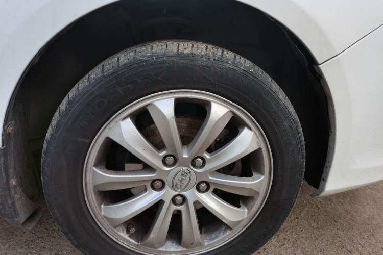 Used BYD Surui 2012 1.5TID Automatic Luxury Version