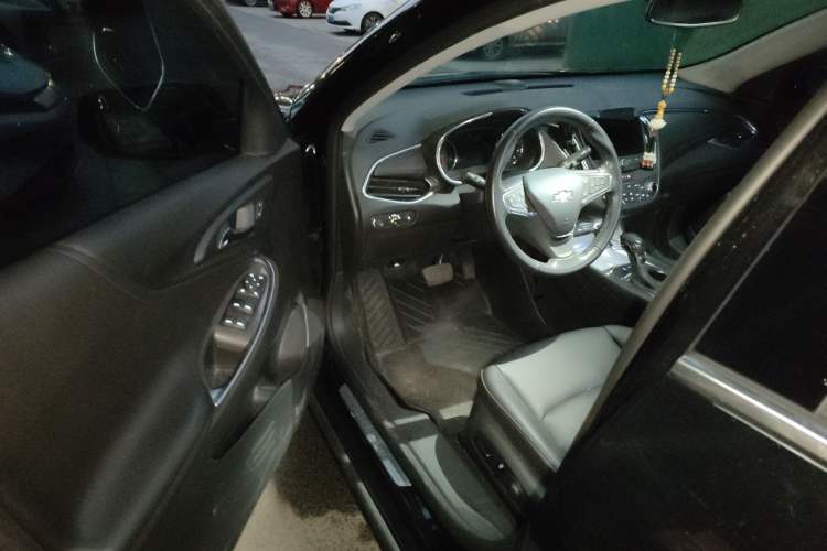 Used Chevrolet Malibu XL 2022 535T Automatic RuiLian Edition Driver Seat