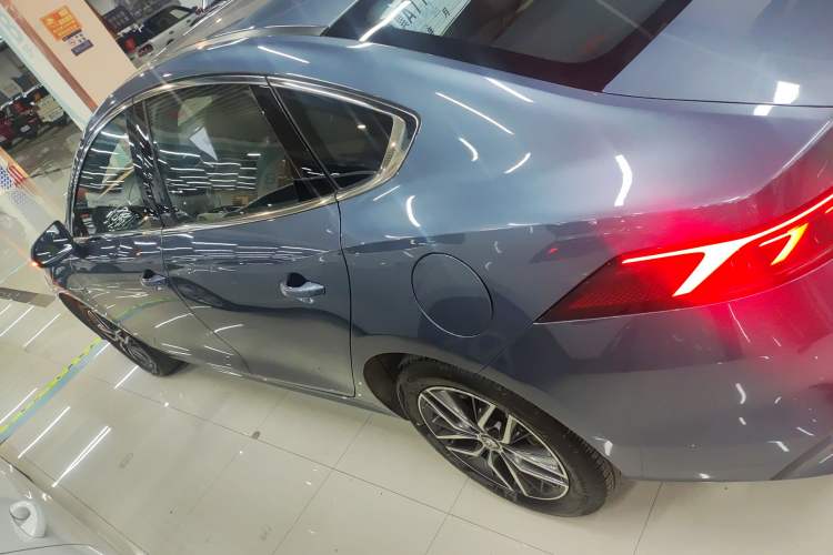 Used BYD Qin PLUS 2024 HONOR Edition DM-i 120KM Beyond Model