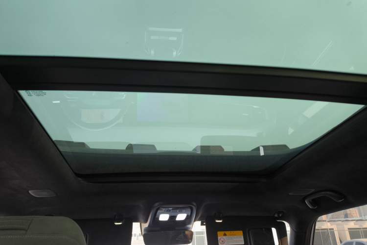 Used Deepal G318 2024 Four-Wheel-Drive Air Suspension Model