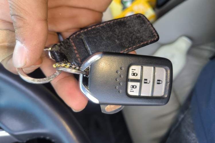 Used Honda Odyssey 2015 Updated Version 2.4L Smart Edition