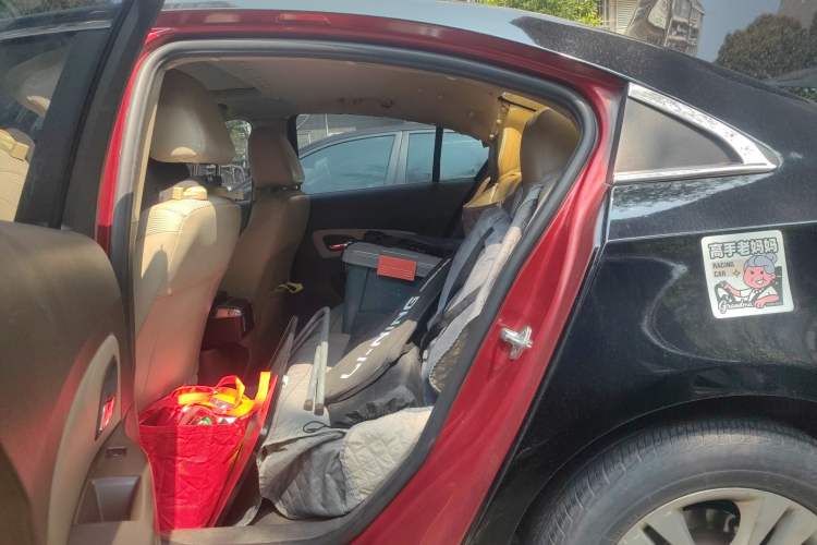 Used Chevrolet Cruze 2015 1.5L Classic SE MT
