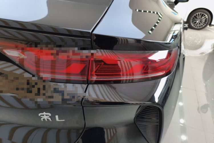 Used BYD Song L EV 2025 550 km Excellence Version