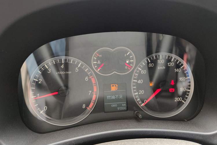 Used Haval H5 Classic 2013 Zhizun Edition 2.0T Manual 4x4 Elite Model
