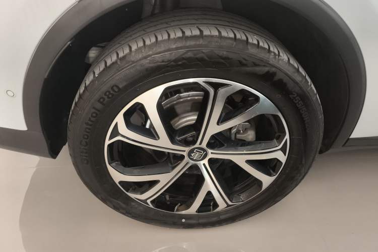 Used BYD Tang New Energy 2025 Intelligent Driving Version DM-i 115KM Flagship Edition Right Rear Wheel Hub