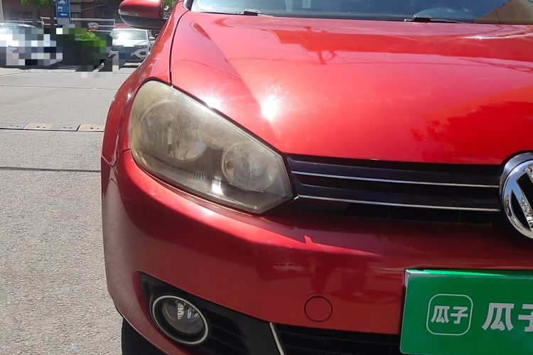 Used Volkswagen Golf 2011 1.6L Automatic Fashion Edition