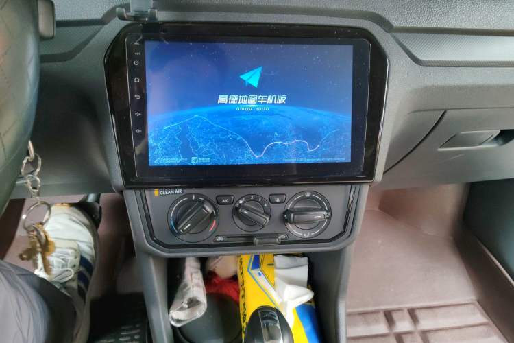 Used Volkswagen Jetta 2017 1.5L Automatic Fashion Model Audio And AC Panel