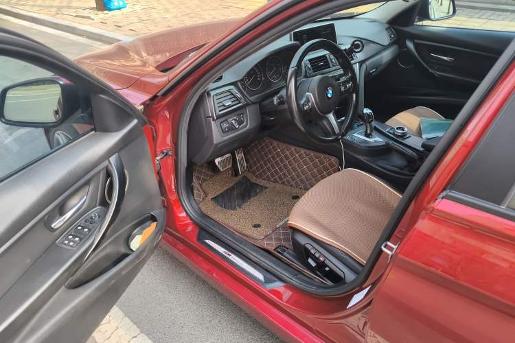 Used BMW 3 Series 2015 320Li Luxury Edition Fashion Model
