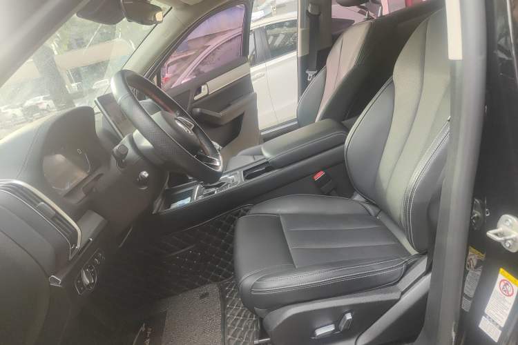 Used BYD Tang 2018 2.0T Automatic SmartConnect Prestige 7-Seater China V Standard