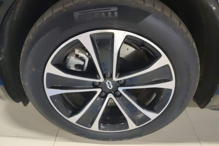 Used Hima AITO M7 2026 Model Range-Extending Pro+ All-Wheel Drive 5-Seater Version
