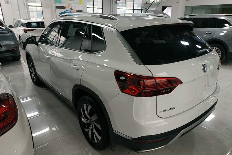 Used Volkswagen Tayron 2019 330TSI Two-Wheel Drive Luxury Model China VI Standard