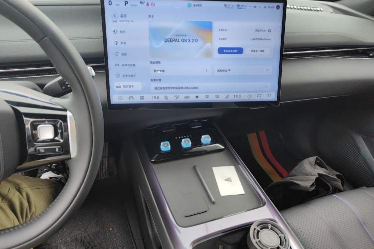 Used Deepal L07 2025 230 Ultra with DeepBlue Intelligent Driving AD PRO Extended-Range Version
