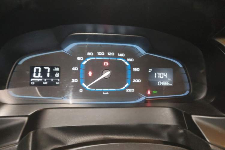 Used Roewe 360 2016 1.5L Manual Smart Screen Version
