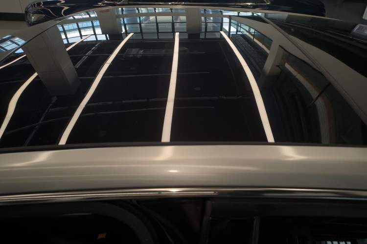 Used Lincoln Continental 2017 2.0T Two-Wheel-Drive Luxury Edition
