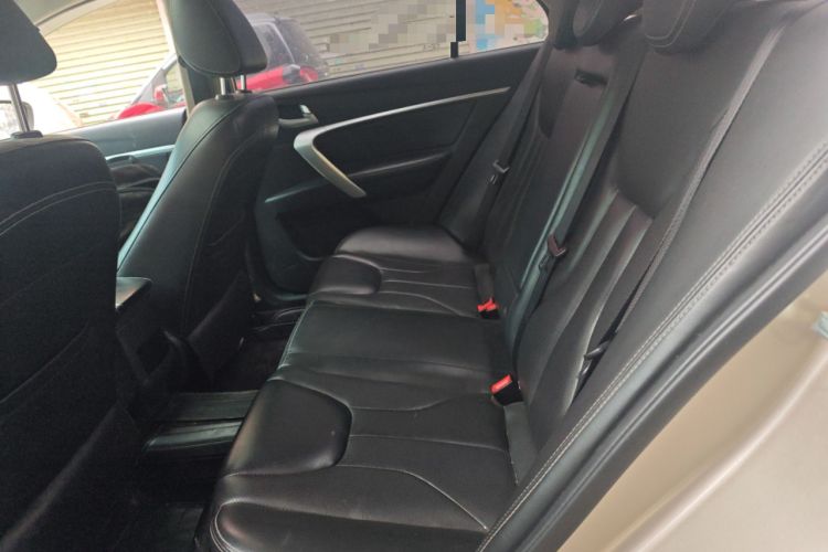 Used Geely Auto Emgrand 2017 Sedan Million Edition 1.5L Manual - Upward Version
