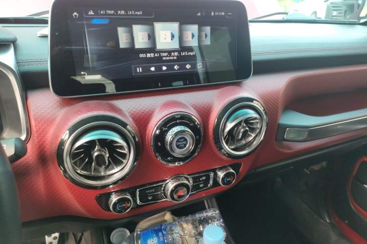 Used BAIC Off-Road BJ40 2019 PLUS 2.3T Automatic Four-Wheel Drive Premium Edition China VI