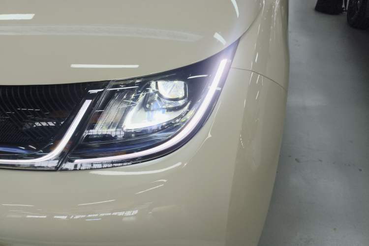 Used BYD Dolphin 2023 420 km Fashion Edition Left Front Headlight
