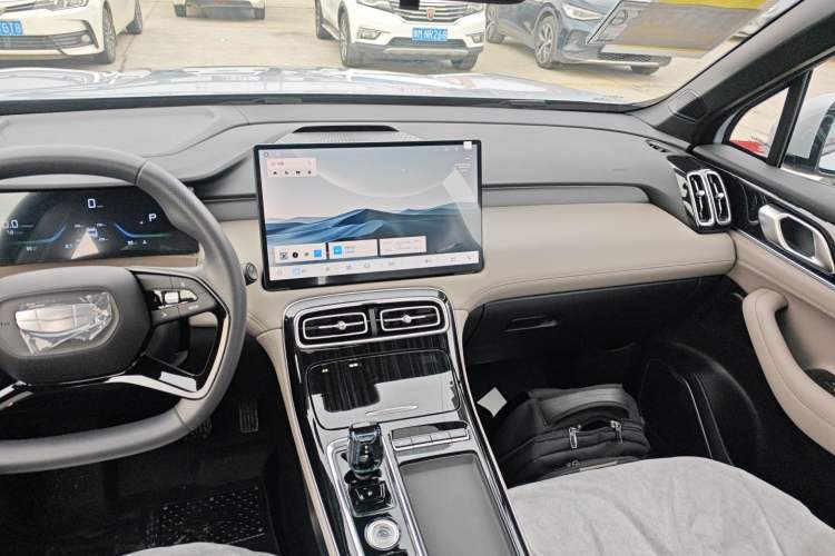 Used Geely Auto FX11 2025 4th Generation 1.5TD DCT – The Start