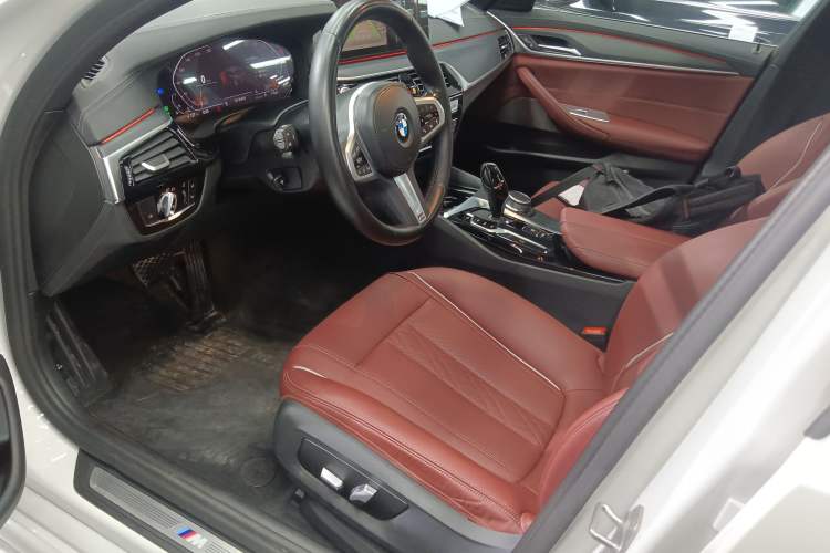 Used BMW 5 Series 2022 Restyled 530Li Leading Edition M Sport Package
