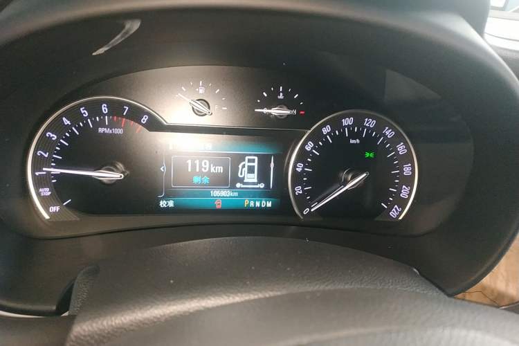 Used Buick GL8 2017 ES 28T Comfort Model China V Standard
