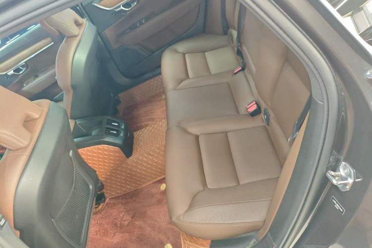 Used Volvo S90 2022 B5 Zhiyi Luxury Edition