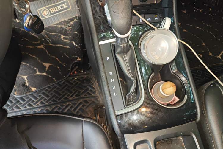 Used Buick Verano 2015 Sedan 20T Dual-Clutch Elite Model
