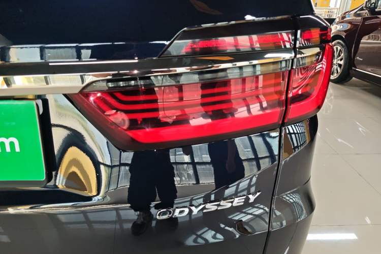 Used Honda Odyssey 2024 2.0L eHEV Sharp & Enjoy Edition
