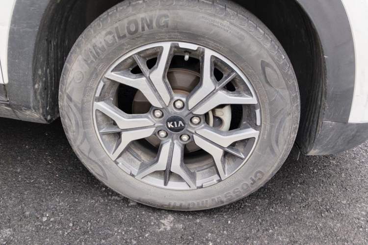 Used Kia KX3 2020 1.5L CVT Trend Edition Right Front Wheel Hub