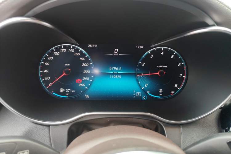 Used Mercedes-Benz GLC 2021 GLC 260 L 4MATIC Dynamic Edition Instrument Cluster