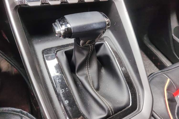 Used Baojun RS-3 2020 1.5L CVT Elite Version with 24-Hour Online Service